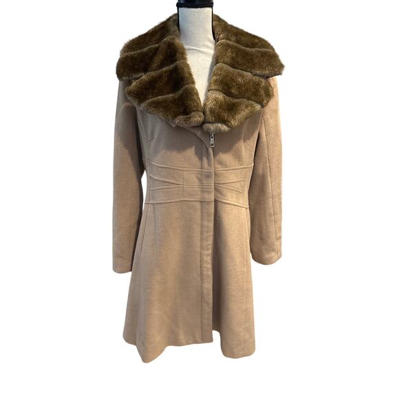 Women’s Jessica Simpson Wool Blend Tan Faux Fur Winter Coat. Size XL - Picture 1 of 6